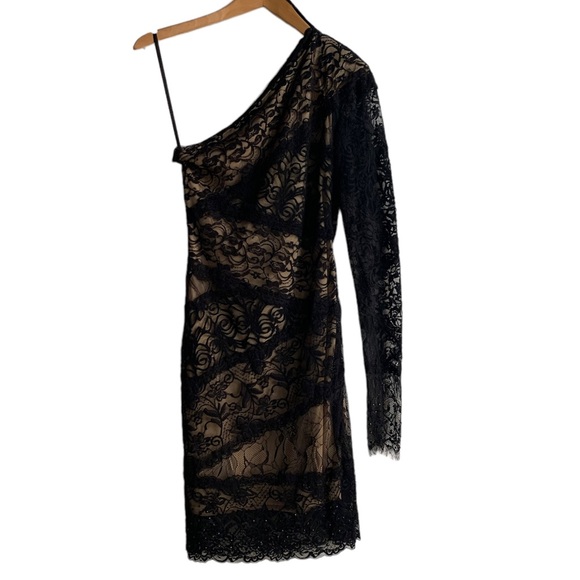 bebe lace bodycon dress with one sleeve and sequin details✨ - Picture 4 of 11